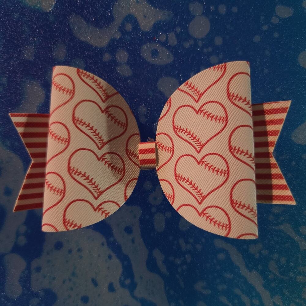 Baseball hearts Custom  & HANDMADE Hair Bows